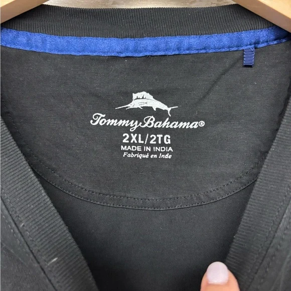 | Tommy Bahama | shirt. Size 2XL. - Picture 2 of 3